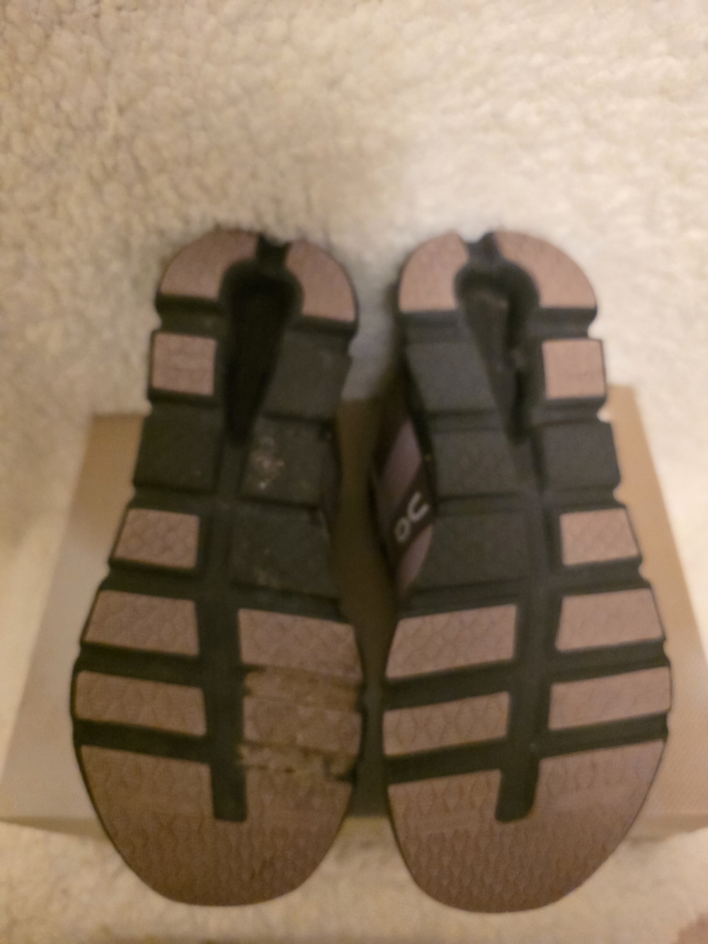 On Cloudrunner Women’s Sneakers in Black and Mauve - Picture 2 of 3